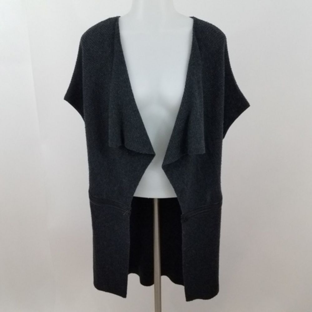 Robert Rodriguez sweater jacket vest‎ sleev…